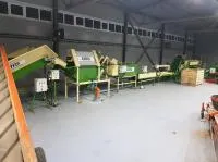Линия мойки, полировки, сушки, сухой очистки, сортировки, калибровки, фасовки, упаковки овощей