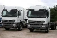 Седельный тягач MERCEDES-BENZ 6×4