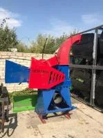 Измельчитель веток навесной (веткодробилка) R-13 Demarol Польша